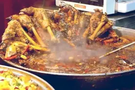 日本最不正经美食，吃之前需要穿“尿不湿”，吃完“一泻千里”图片