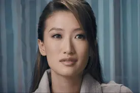 《绝色武器》赤裸特工姐妹篇，美艳杀手的对决图片