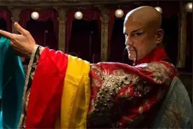 假“中国魔术师”死于对决过后的徒手抓子弹表演中，真的去哪了？图片