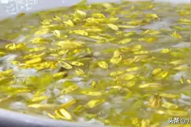 新鲜菊花有什么吃法？教你制作一道清甜菊花羹，做法非常简单视频封面