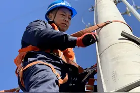 新时代·铁路榜样丨王养国：择一事终一生，大秦工匠是这样炼成的图片