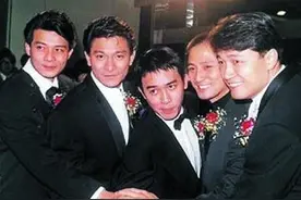 "段誉"汤镇业遇上"俏黄蓉"翁美玲，这段感情影响他的一生图片