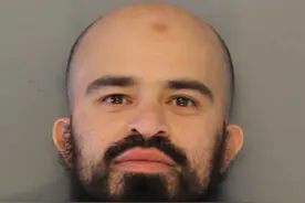 2020宾夕法尼亚州雷丁市警匪对峙 看FBI HRT最新装备图片