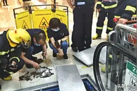 江苏苏州：4岁男童被扶梯“咬断”手指，家长看护不能疏忽图片