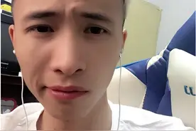 文森特领衔上演史上最暖转会，战旗TV：你一定要替我照顾好他！图片