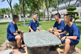 森林消防“励志哥”，狂减50斤的背后图片