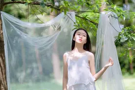 7.26日，久别经年，重逢旧爱，诉说痴心，相拥复合，余生如胶似漆图片