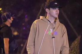 为什么吴亦凡不逃回加拿大？图片