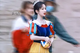 女星版白雪公主：杨紫新鲜出炉，热巴娜扎不分上下，张予曦最惊艳图片