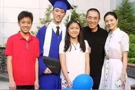 黄磊后悔三胎生儿子，丢了北影的工作，还被罚上百万图片