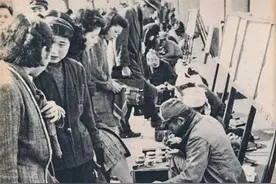 日本无条件投降后，几百万日军战俘回国后靠什么生存图片