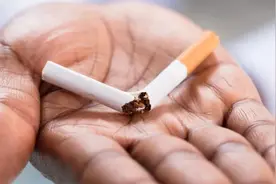 吸烟可能毁了你的眼！日本研究：视力受损几率高出2倍图片