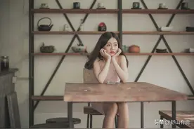 生活中，喜欢出门前“喷香水”的人，十有八九是这几种人图片