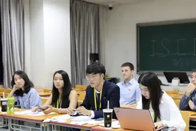 大一挂科跟大三、大四挂科有何不同？学姐：区别主要在这4点图片