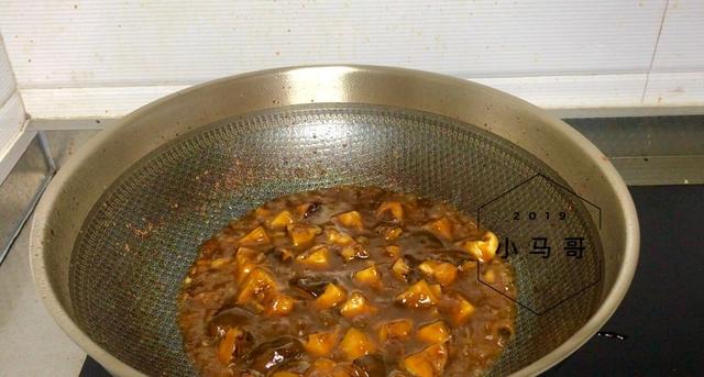 它是“食药同源”的食物！含有大量氨基酸，一定要让家人吃