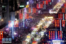 兴顺夜市回归铁西啦图片