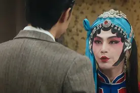 孙坚演商细蕊翻车，一代名伶成市井泼皮，李成儒示范获全场称赞图片