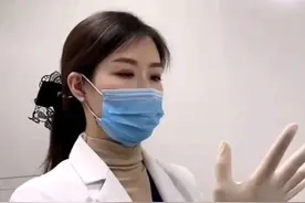 摘掉口罩这一刻，我心动了图片