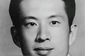 “高营长”冯喆：被妻子猜疑一生，49岁死因成谜，夫妻没有合葬图片