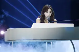 被网暴、被骂“公交车”，但这个“最惨超女”，才是真的乘风破浪图片