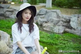 三个日本女精英一台戏，年纪轻轻就将生活过得多姿多彩，被雷到了图片