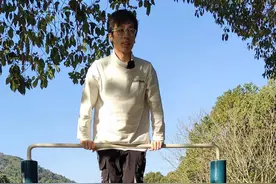 酷炫健身！无锡小伙街头五大神技图片