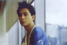 绝了！曾经的香港娱乐圈，十一位哥哥九位姐姐图片