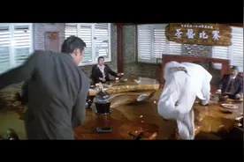和老大开会也敢迟到？经典片段之“谁赞成，谁反对？”图片