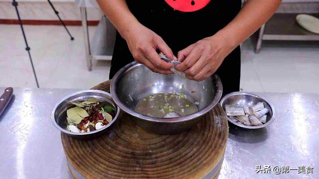 鱼翅怎么做好吃又简单方便 新鲜鱼翅怎么做好吃又简单方便