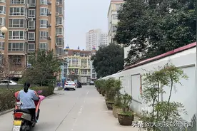 召开业主大会临时会议，可以解聘物业吗？图片