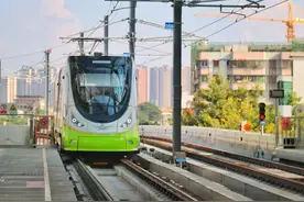 “幸福列车”开通！坐南海有轨电车1号线，游玩佛山桂城！图片
