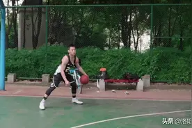 草根职业梦！向紫龙赶赴武汉当代队试训，下赛季有望参加NBL联赛图片