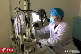 6岁男孩上网课不认真，被妈妈失手扔书砸伤左眼致视力严重受损图片