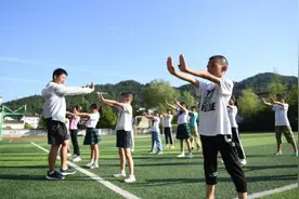 少年强中国强 体育强中国强——凝聚合力提升青少年身体素质图片