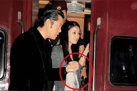 30岁不丹王后：出访印度穿露脚趾凉鞋，怀二胎偏穿绣满花的高跟鞋图片