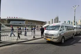 D011大站快线开通！乌鲁木齐站到米东客运站更方便！图片