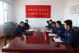 吉林省森林消防总队任立新政委深入特勤大队指导年度总结工作图片