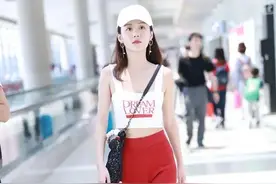 最近火了一种裤子，叫“例假裤”，显瘦时髦还很百搭，谁穿谁好看图片