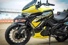 吉利搅局摩托车市场，新车排量500cc，2.98万起，外观很优秀图片