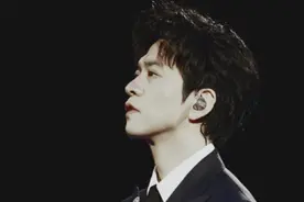 46岁李健真情讲述：我的太太这样的姑娘，值得拥有一切图片