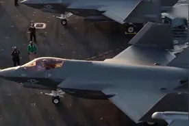 美国又多一艘航母可以部署F-35C五代机上舰作战视频封面