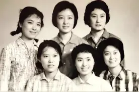 敬一丹：今夜，听武汉老同学的声音图片
