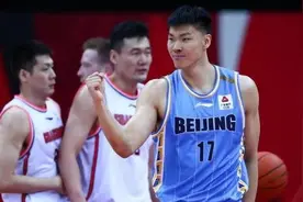 首钢阵容再升级！曝雅尼斯欲引进29+11顶级大外，组三塔抗衡辽粤图片