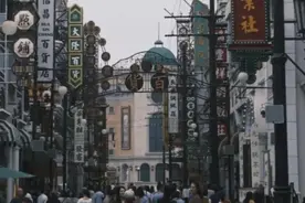 165潮模大赛带你一秒穿越建业电影小镇，体验镜头下的花样年华图片