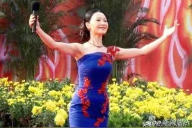 “军中花仙子”吕薇，与父母不为人知的“战争”，未婚最期盼爱情图片