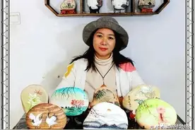 河道鹅卵石成精美画作  井陉女子绘出多彩人生图片