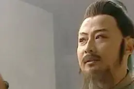 再看《水浒传》才明白，原来“林冲棒打洪教头”的背后，另藏玄机图片