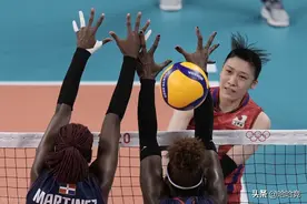 日本女排不敌多米尼加无缘八强，土耳其险胜俄奥队，二传血染赛场图片