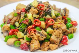 厨师长做的风情山城椒麻鸡，比大盘鸡更入味，教程细致好做图片