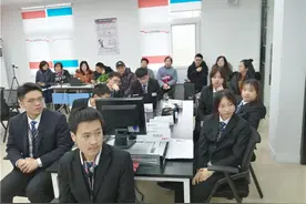 莫愁中专计算机教研组老师观摩联想企业课程图片